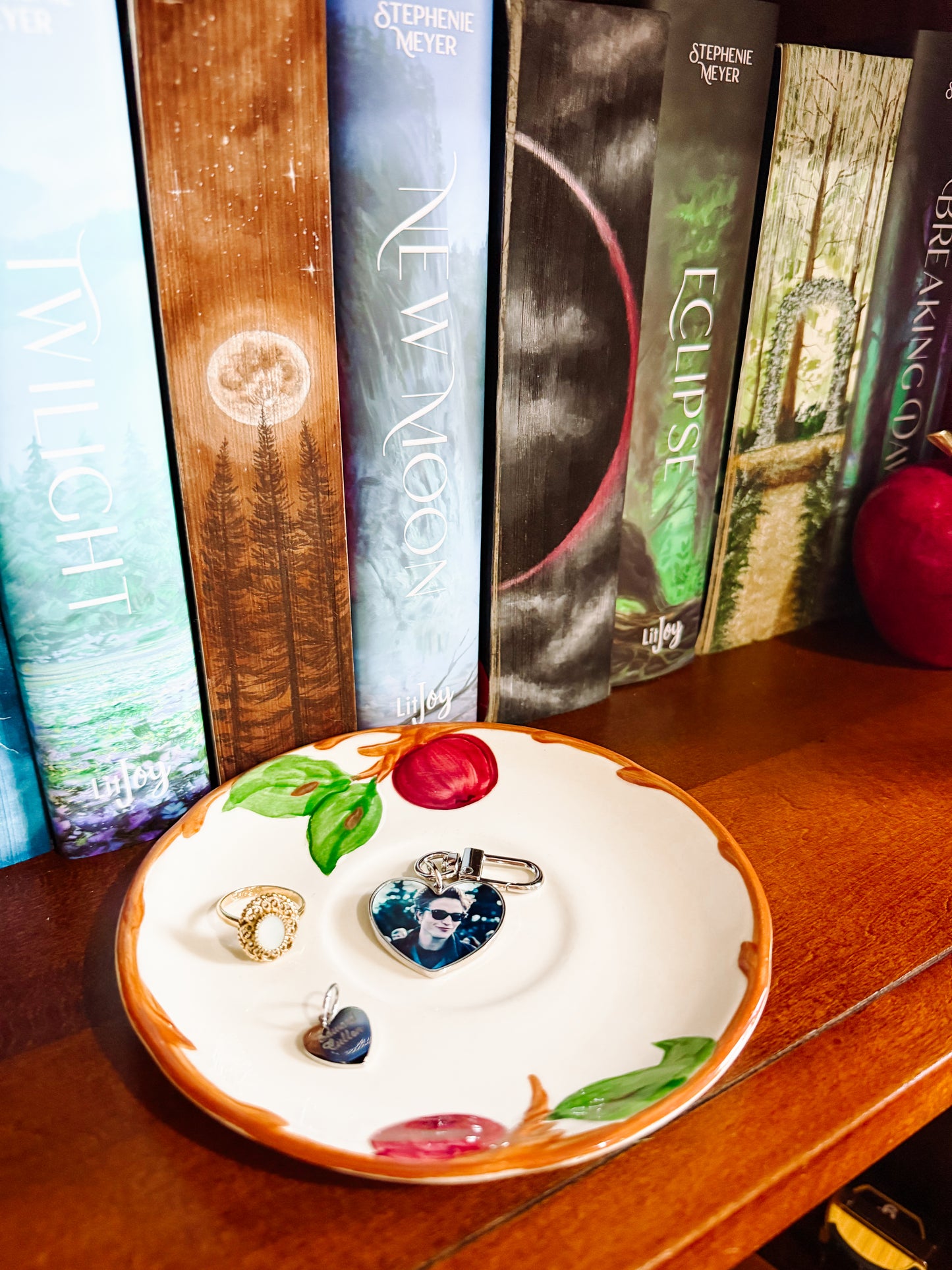 Apple trinket plate with Heart picture Frame